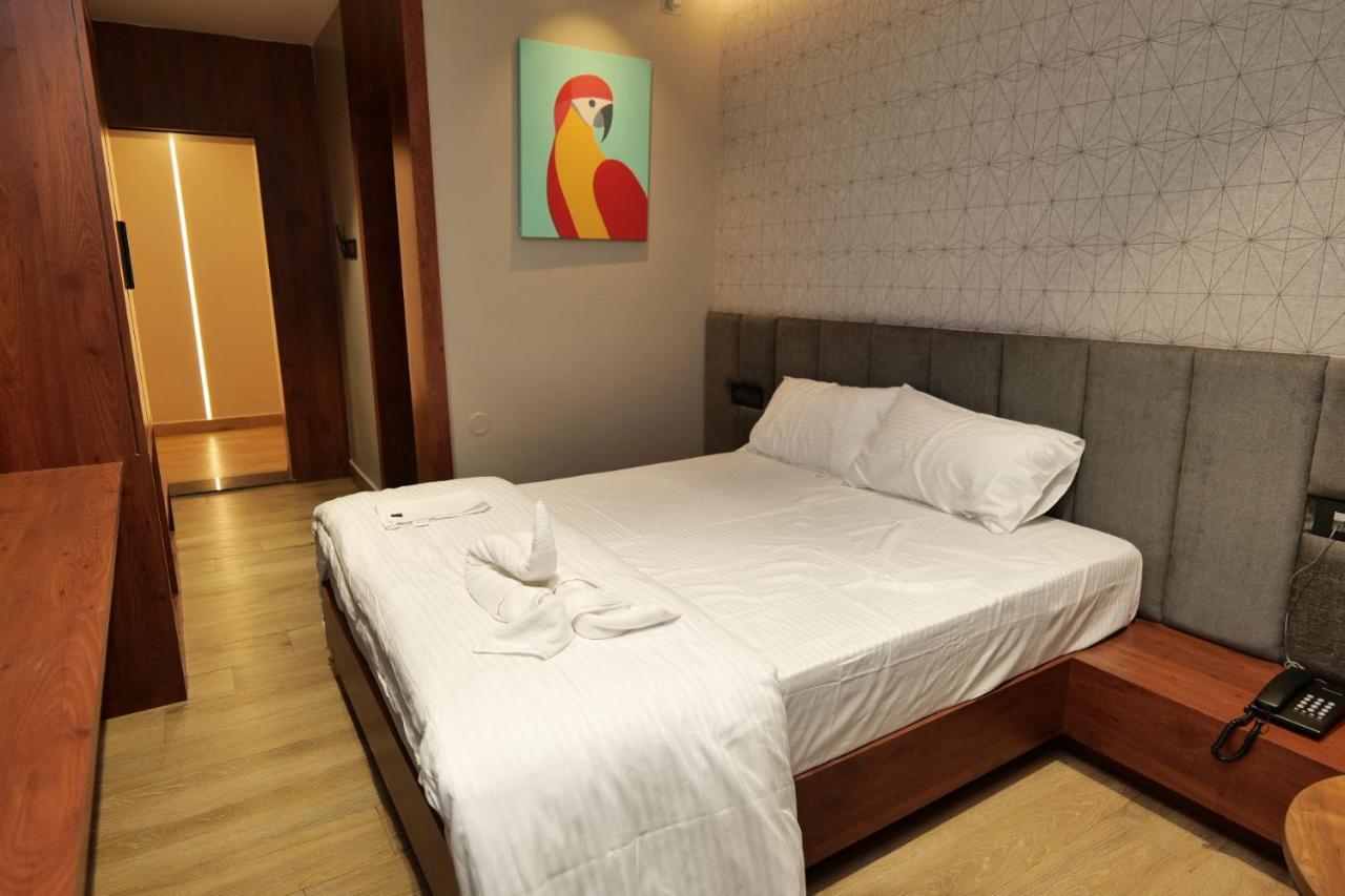 V Hotel Brahmapur Екстериор снимка